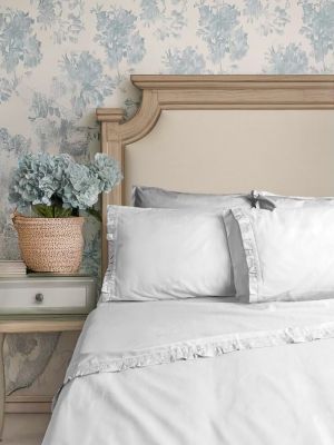 Blanc Mariclo completo lenzuola matrimoniali con volant cotone delavè no stiro serie Sogno colore bianco