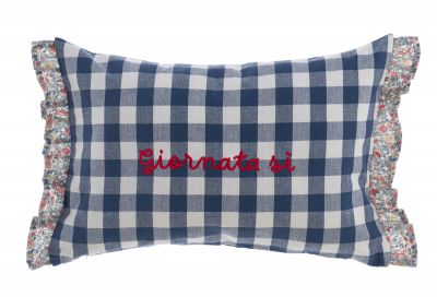 Blanc Mariclo cuscino con frase ricamata Giornata si/Giornata no cm.30x50