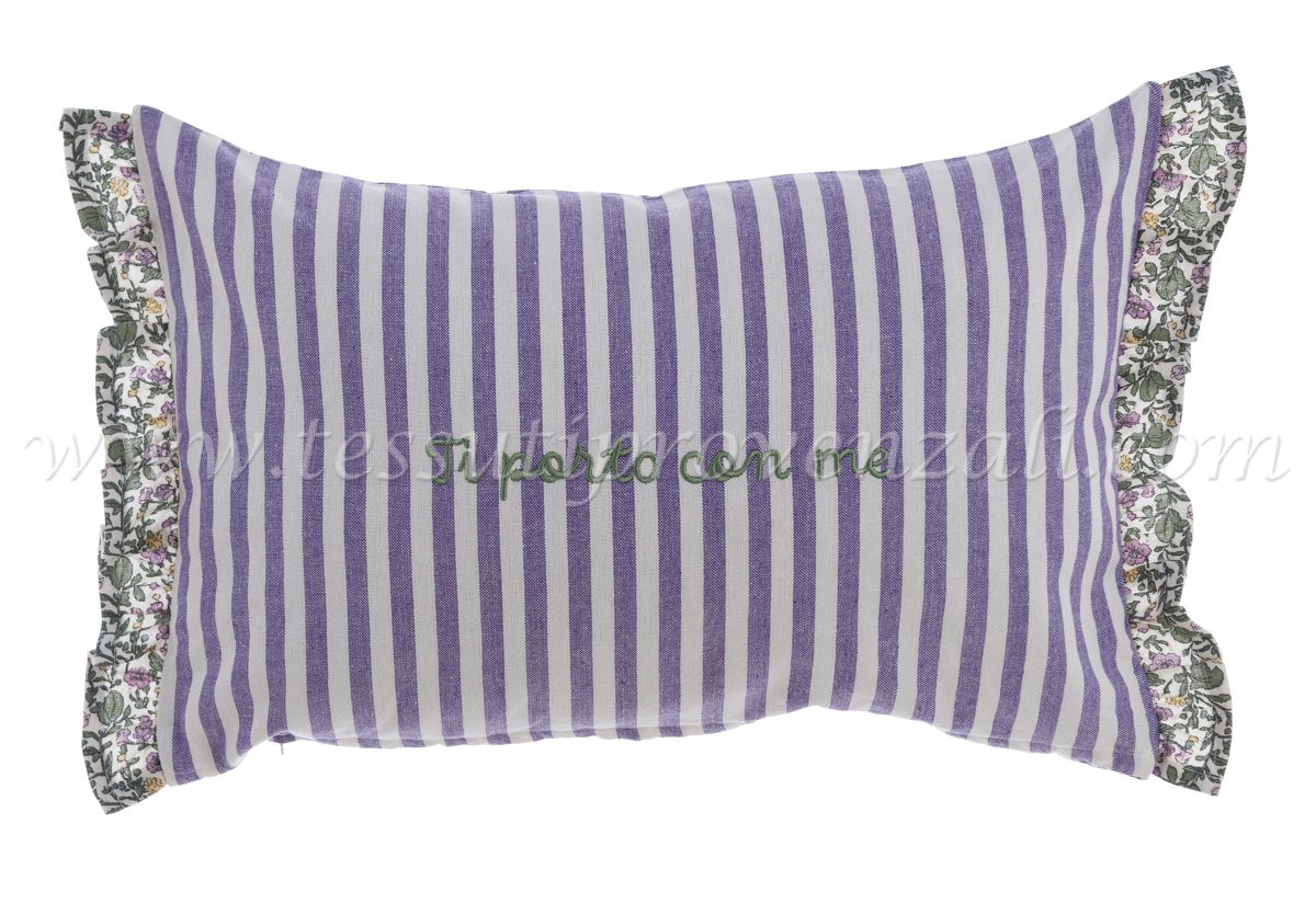 Blanc Mariclo cuscino con frase ricamata Ti porto con me cm.30x50