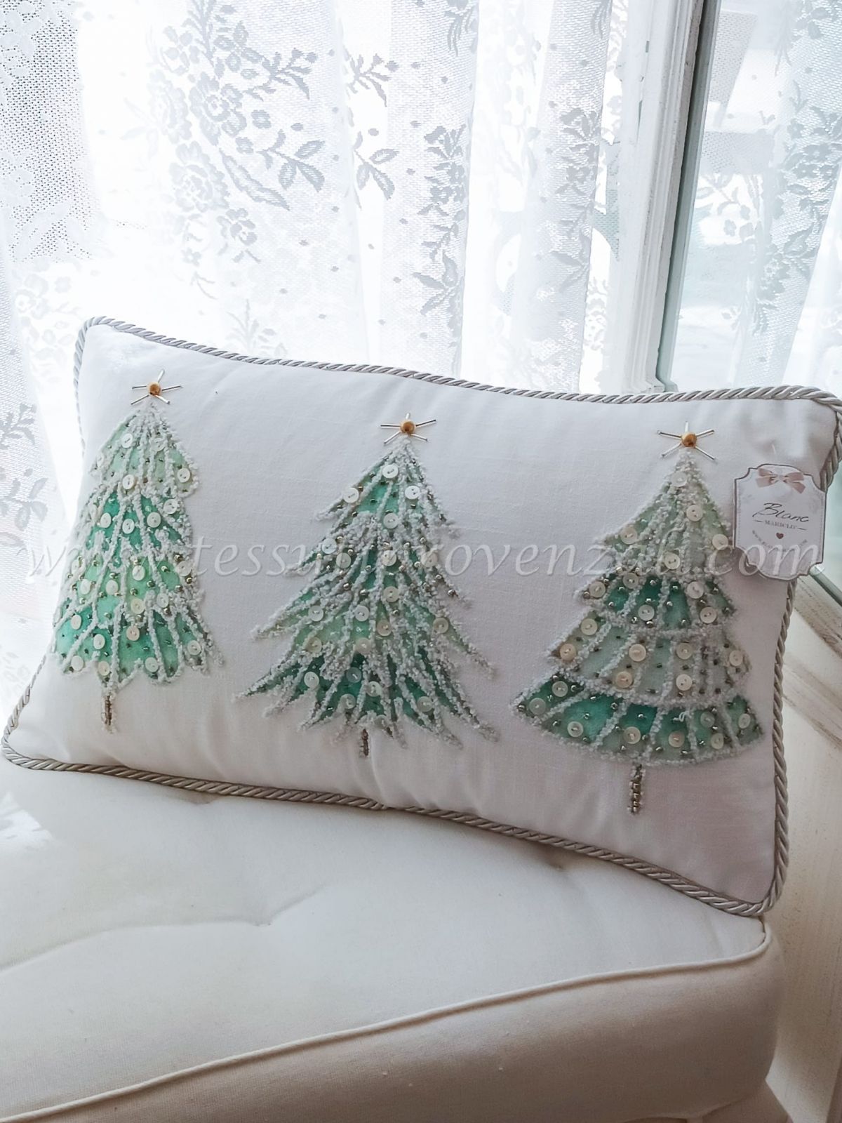Blanc Mariclo cuscino ricamato alberi con perline cm.30x50