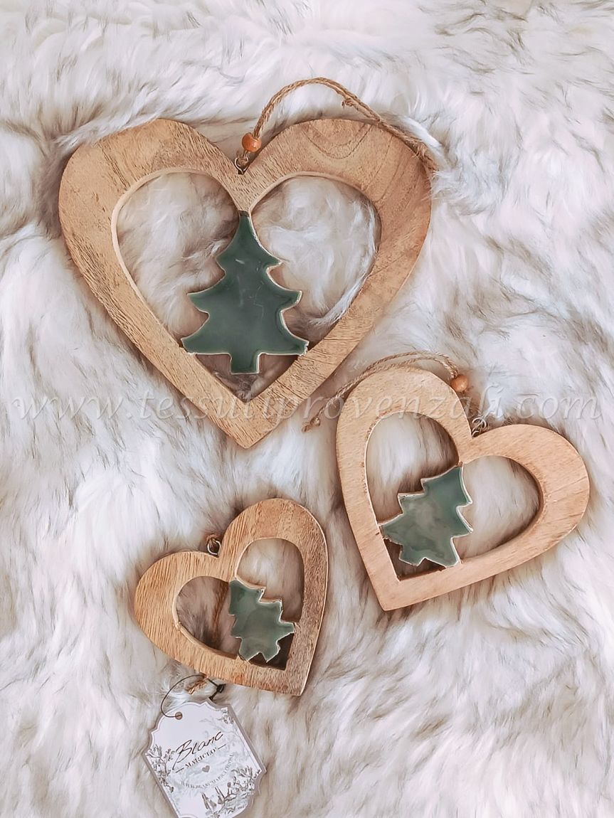 Blanc Mariclo decoro da appendere cuore con albero Agrifoglio Collection misura grande cm.20x18 h.