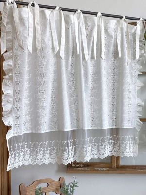 Blanc Mariclo mantovana in cotone serie Dentelle Sangallo cm. 140x90h.