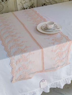 Blanc Mariclo runner/striscia centrotavola in tulle ricamato serie Dentelle Cherie rosa cm.45x150