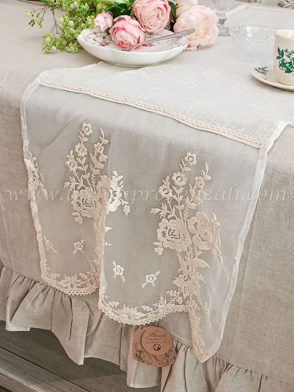Blanc Mariclo runner / striscia centrotavola serie Dentelle shabby chic cm. 40x160