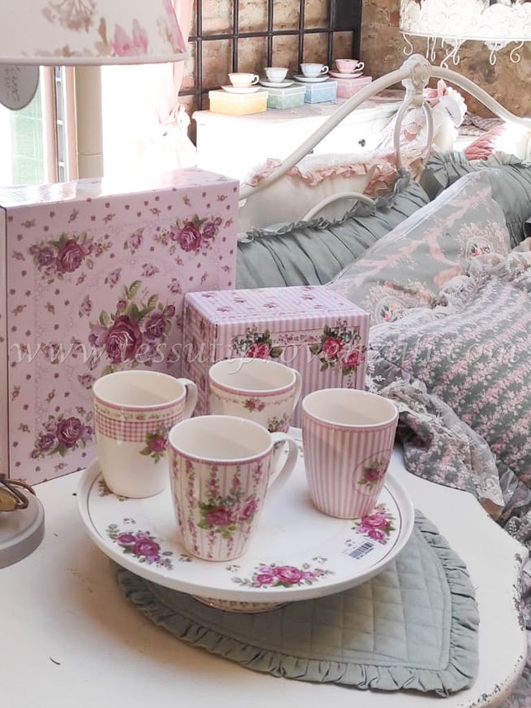 Blanc Mariclo' set 4 mug con scatola regalo serie Le Rose del Borgo