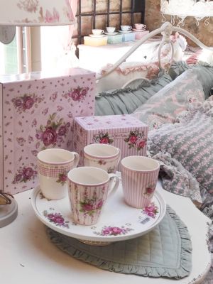Blanc Mariclo' set 4 mug con scatola regalo serie Le Rose del Borgo