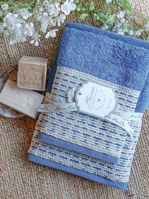 Blanc Mariclo set asciugamani in spugna con pizzo viso + ospite serie Origami blu
