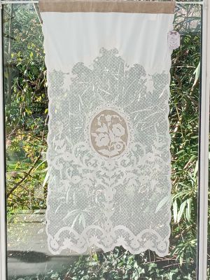 Blanc Mariclo tenda con ricami ed applicazioni serie Dentelle Reine cm. 60x120 h