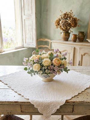 Blanc Mariclo tovaglia boutis centrotavola serie Carmen cm.90x90 colore bianco