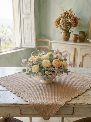 Blanc Mariclo tovaglia boutis centrotavola serie Carmen cm.90x90 colore ecrù