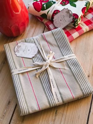 Blanc Mariclo tovaglia serie Colazione sull'erba cm. 140x270 variante righe verdi / rosso