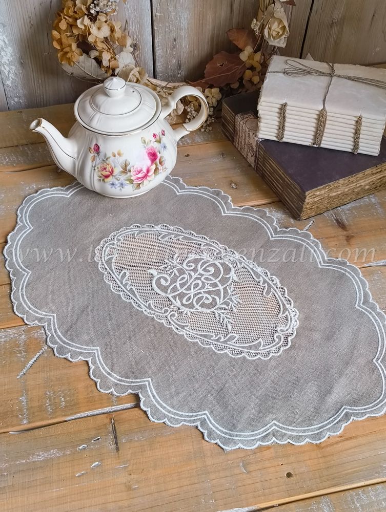 Blanc Mariclo tovaglietta americana/centrino in lino ricamato serie Dentelle cm.35x50