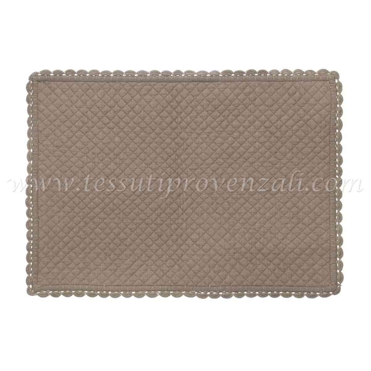 Blanc Mariclo tovaglietta rettangolare trapuntata serie Dentelle Carmen cm. 35x50 colore beige