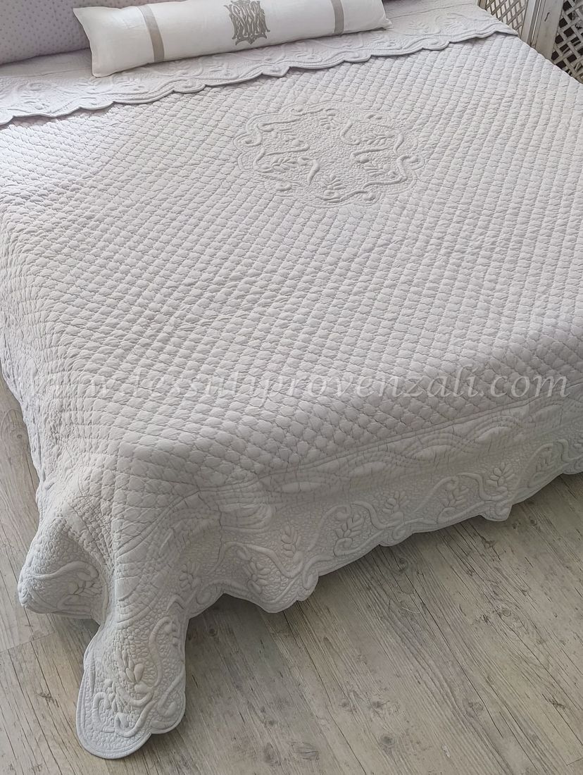 Boutis trapuntino provenzale in cotone serie Turpento Autrefois cm.240x260 colore grigio perla