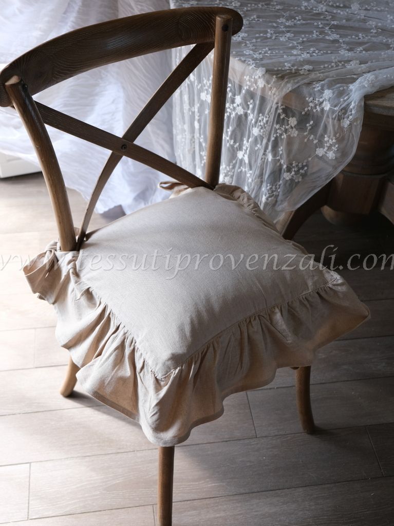 Copricuscino per sedia Blanc Mariclo' serie Infinity con volant