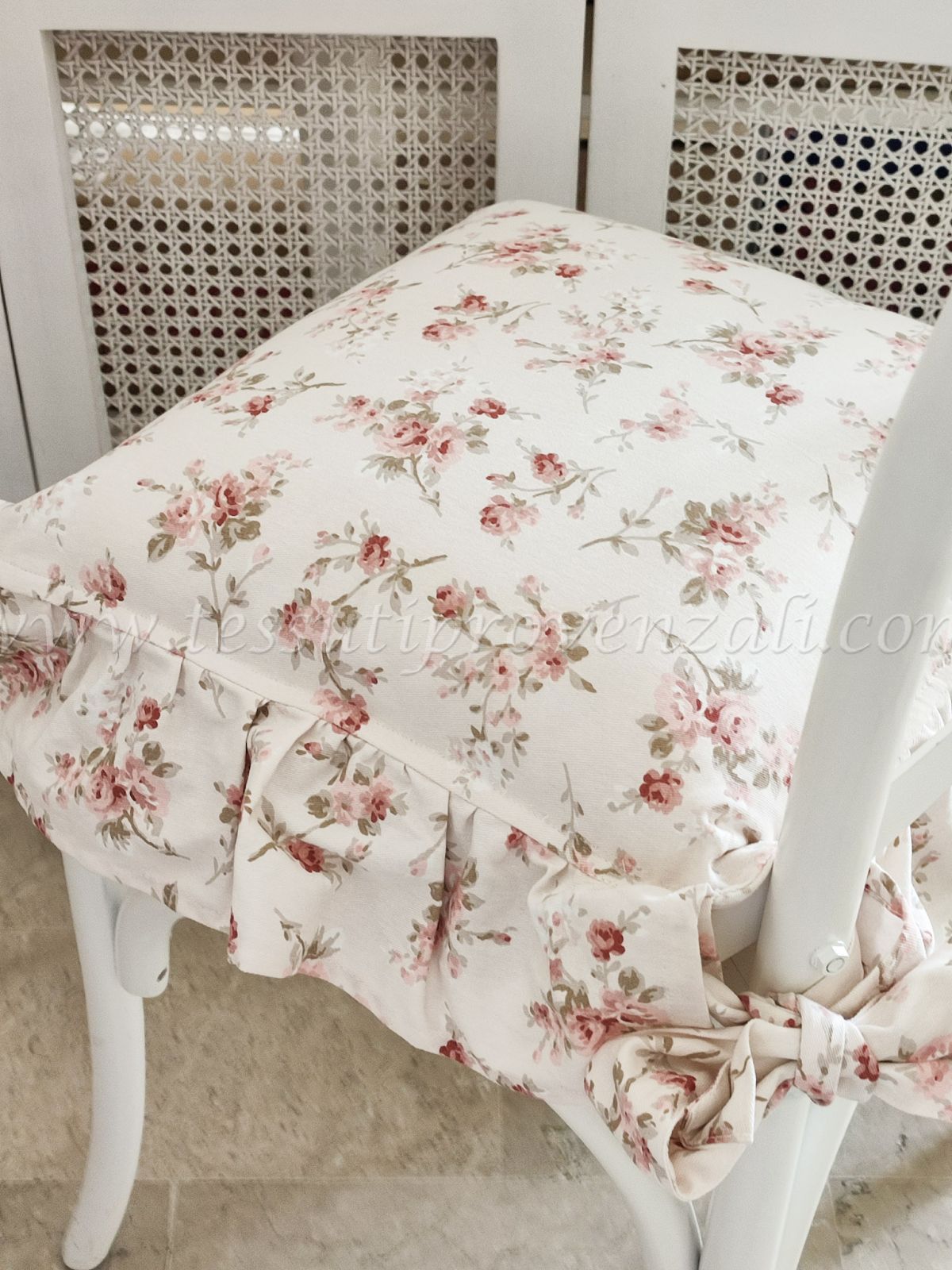 Copricuscino sedia con balze Lovely Shabby serie Garden