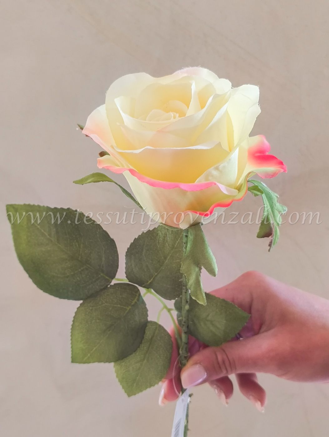 EDG rosa in stoffa alta qualità colore avorio altezza cm.52