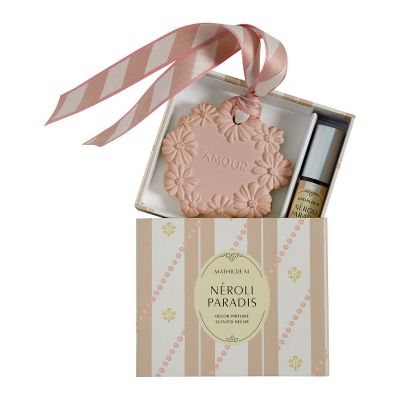 Mathilde M. decoro in gesso profumato + essenza spray profumazione Neroli Paradis