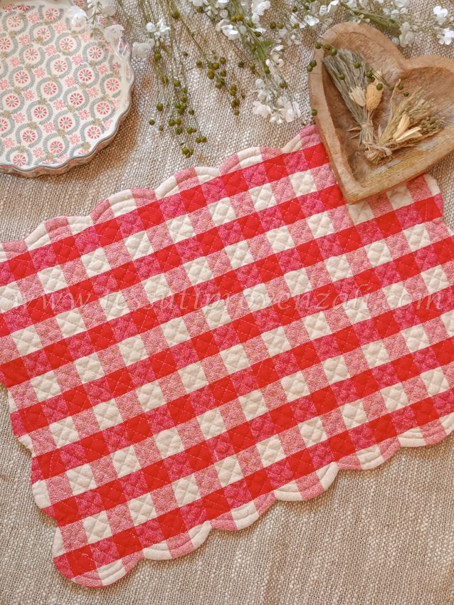 Tovaglietta americana boutis doubleface serie Campagne Vichy colore rosso