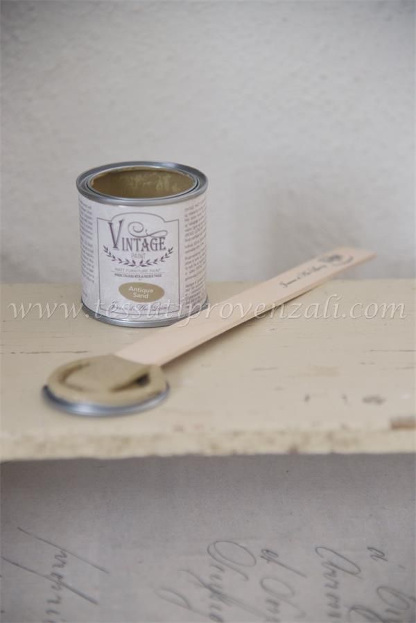 Vintage chalk paint 