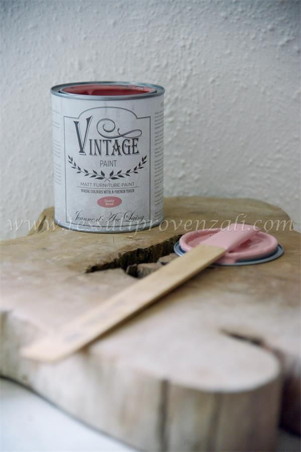Vintage chalk paint 