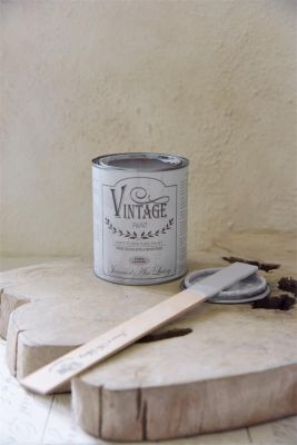 Vintage chalk paint 