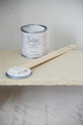 Vintage chalk paint 