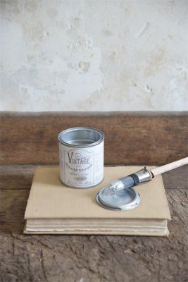 Vintage metallic paint 